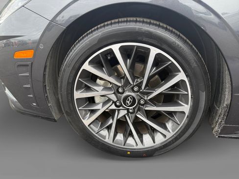 Used 2020 Hyundai Sonata Limited image 9