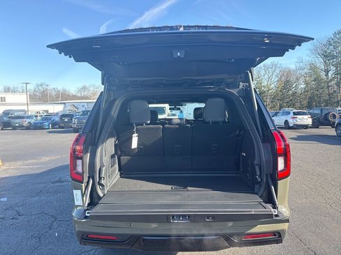 New 2025 Ford Expedition Tremor image 10