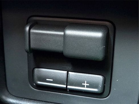 New 2026 Chevrolet Colorado Trail Boss w/ Off-Road Front Bumper Package image 21