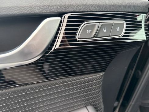 Used 2025 Hyundai Palisade Calligraphy image 17