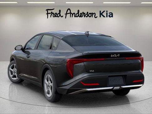 New 2025 Kia K4 LXS image 21