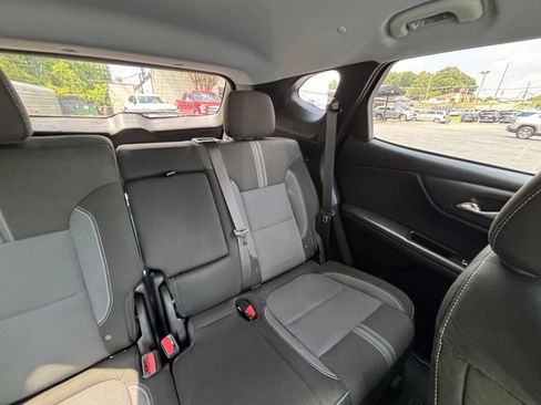 Used 2026 Chevrolet Blazer LT FWD image 30