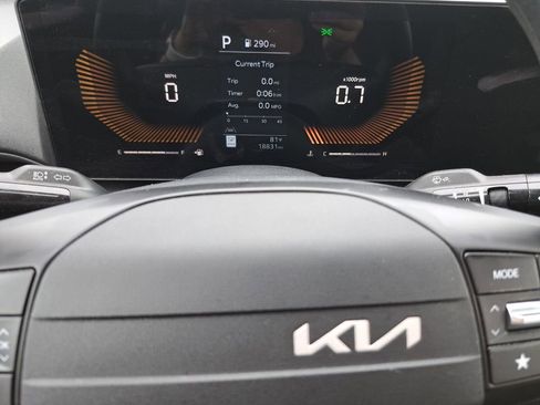 Used 2025 Kia K4 FWD image 12