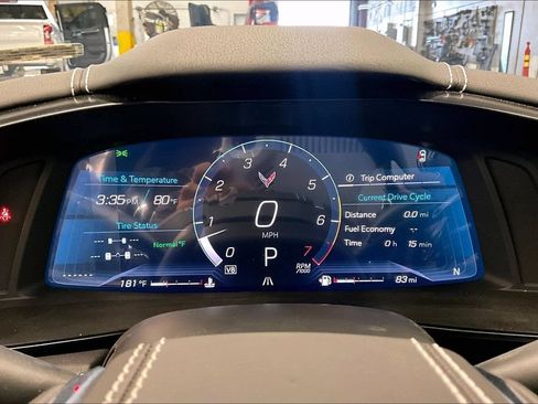 Used 2025 Chevrolet Corvette Stingray Preferred Conv w/ 2LT RWD image 19