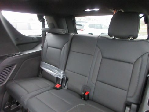 New 2026 GMC Yukon Denali image 14