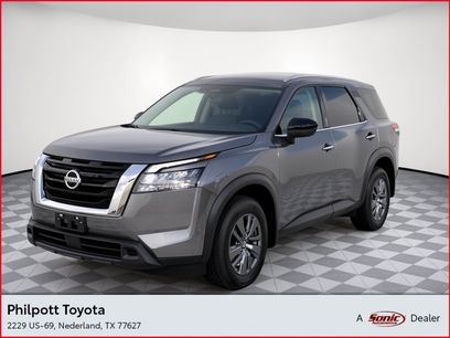 Used 2025 Nissan Pathfinder S