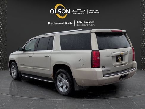 Used 2015 Chevrolet Suburban LTZ AWD/4WD image 3