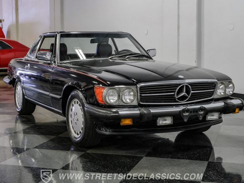 Used 1989 Mercedes-Benz 560 SL image 16
