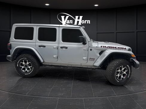 Used 2020 Jeep Wrangler Unlimited Rubicon AWD/4WD image 8