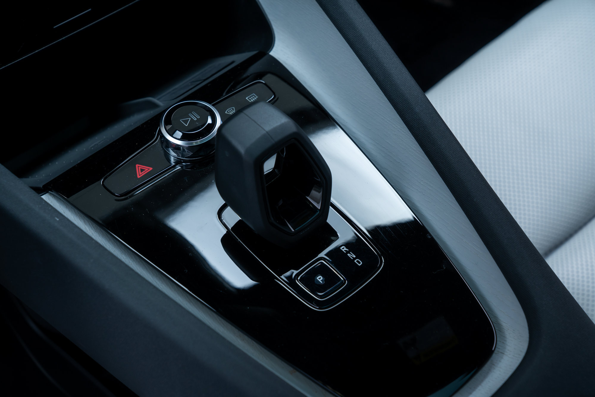 Used 2024 Polestar Polestar 2 AWD/4WD image 13