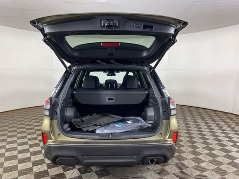 Used 2025 Subaru Forester Touring AWD/4WD image 8