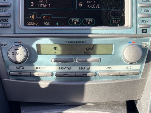 Used 2007 Toyota Camry Hybrid image 13