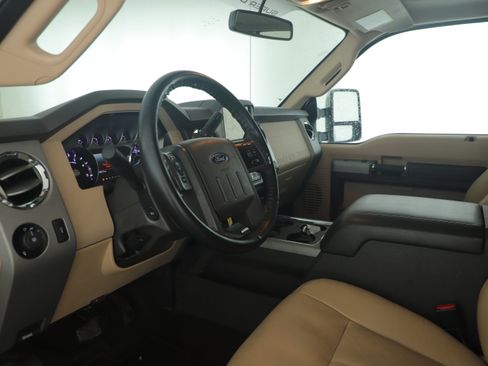 Used 2015 Ford F250 Lariat w/ Lariat Ultimate Package image 11