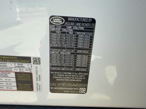 Used 2025 Land Rover Range Rover Sport SE AWD/4WD image 31