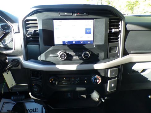 Used 2023 Ford F150 XLT AWD/4WD image 24