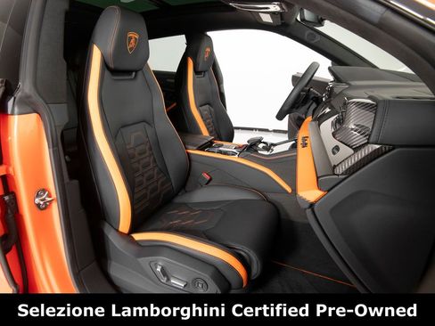Used 2025 Lamborghini Urus SE image 36