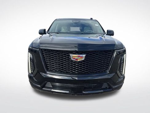 Used 2025 Cadillac Escalade Sport Platinum AWD/4WD image 5