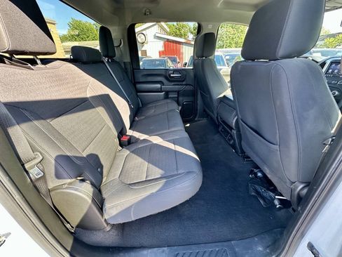 Used 2020 Chevrolet Silverado 2500 LT w/ Z71 Off-Road Package AWD/4WD image 15