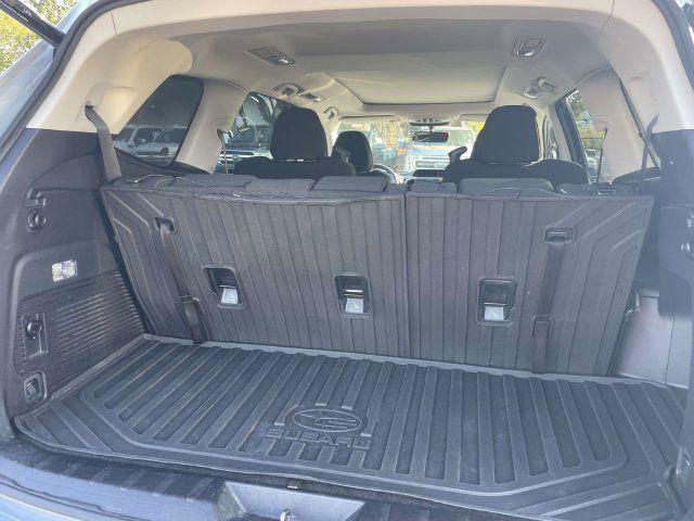 Used 2019 Subaru Ascent Premium AWD/4WD image 10