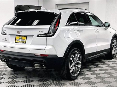 Used 2023 Cadillac XT4 Sport image 12