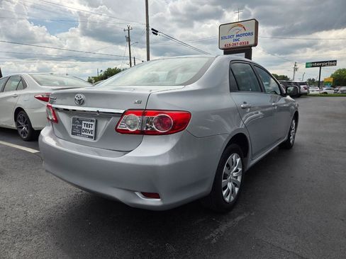 Used 2012 Toyota Corolla LE FWD image 5