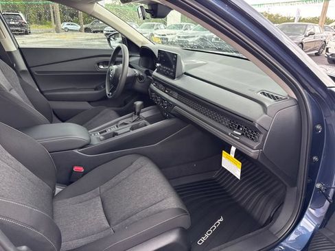 New 2026 Honda Accord SE image 18
