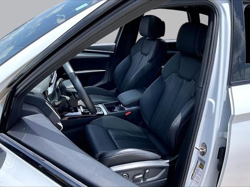 Used 2025 Audi Q5 2.0T Premium AWD/4WD image 8