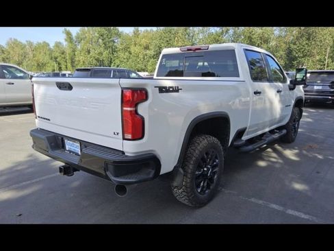 Used 2026 Chevrolet Silverado 3500 LT w/ Trail Boss Package AWD/4WD image 4