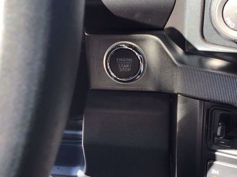 Certified 2024 Ford F250 Platinum w/ Tremor Off-Road Package image 21