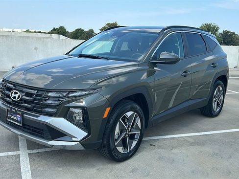 Used 2025 Hyundai Tucson SEL AWD/4WD image 8