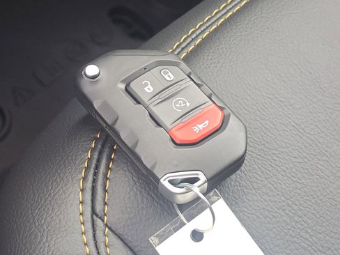 New 2025 Jeep Wrangler Sahara image 33