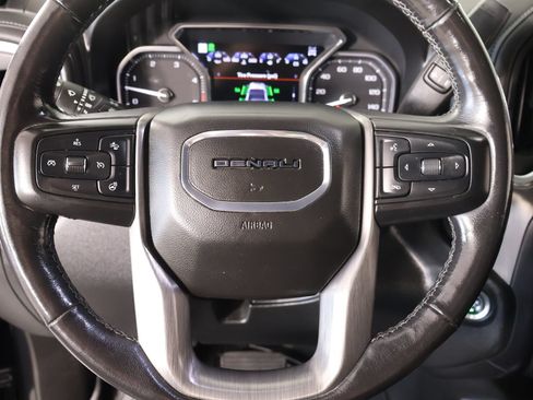 Used 2020 GMC Sierra 2500 Denali w/ Technology Package AWD/4WD image 3