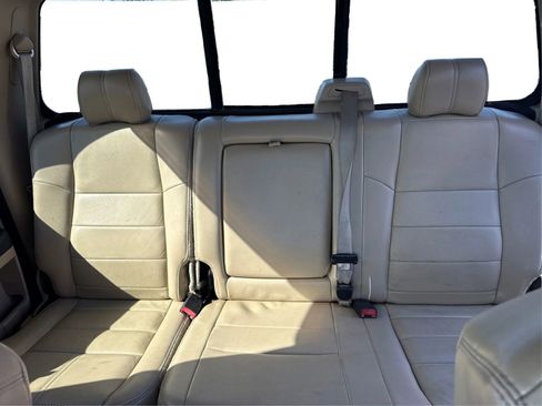 Used 2008 Ford F350 Lariat AWD/4WD image 14