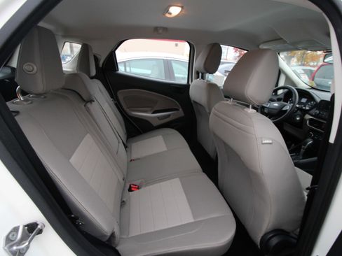 Used 2021 Ford EcoSport S image 28