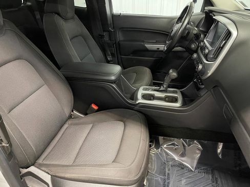 Used 2018 Chevrolet Colorado LT w/ LT Convenience Package image 18