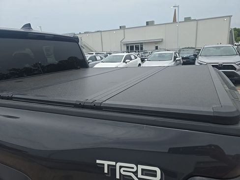 Used 2024 Toyota Tacoma TRD Sport AWD/4WD image 8