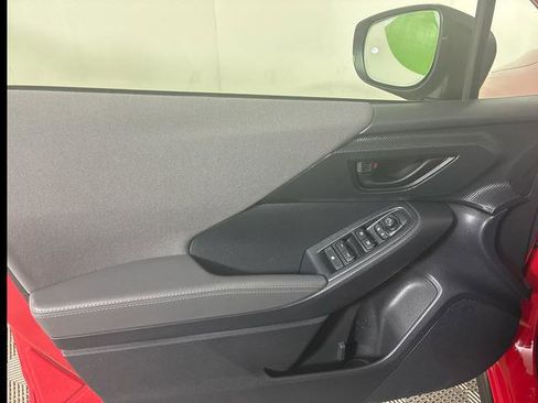 Certified 2025 Subaru Crosstrek 2.0i Premium image 14