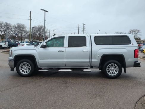 Used 2016 GMC Sierra 1500 SLE w/ SLE Value Package image 5