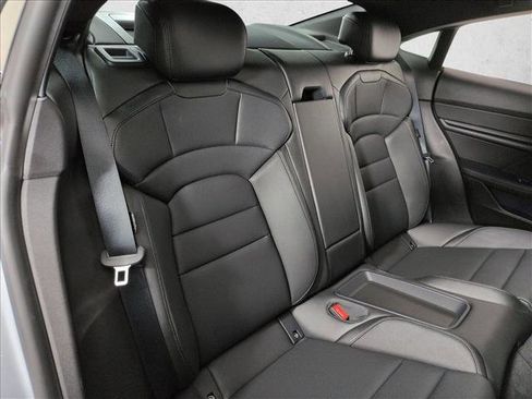 Certified 2021 Porsche Taycan 4S image 21