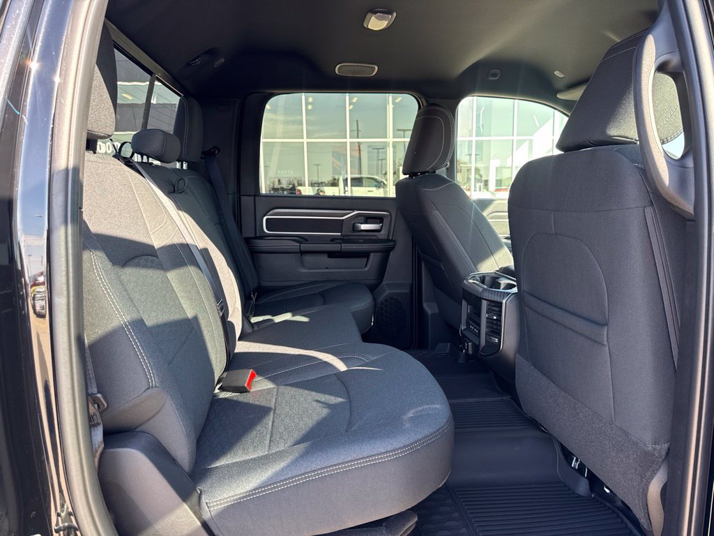 New 2027 RAM 3500 Big Horn AWD/4WD image 28