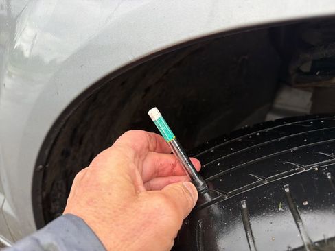 Used 2014 Chrysler Town & Country Touring image 14