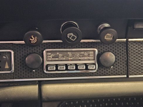 Used 2001 Porsche 911 Carrera E image 15