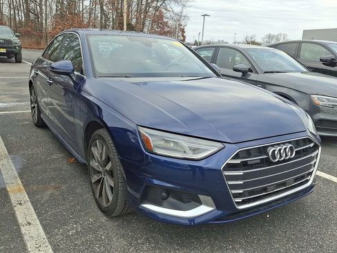 Certified 2022 Audi A4 2.0T Premium w/ 18" Wheel Package image 3