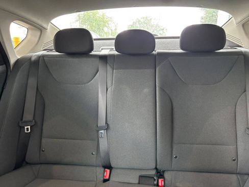 Used 2025 Kia K4 FWD image 39
