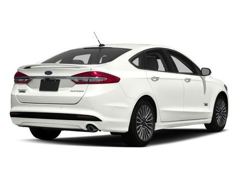 Used 2017 Ford Fusion Energi Platinum FWD image 2