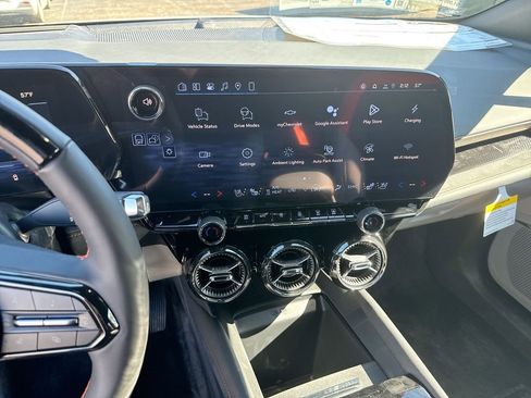 New 2026 Chevrolet Blazer EV SS image 25