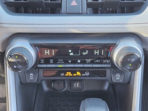 Used 2024 Toyota RAV4 XLE image 23