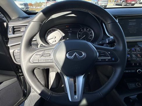 Certified 2024 INFINITI QX50 Luxe image 11