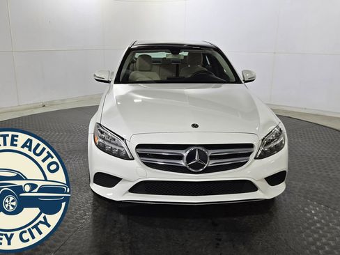Used 2019 Mercedes-Benz C 300 4MATIC Sedan image 2