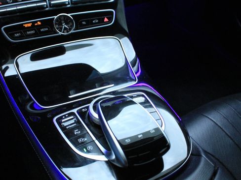 Used 2020 Mercedes-Benz CLS 450 4MATIC w/ Night Package image 22